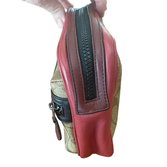 COACH Terrain Pouch In Colorblock Signature Canvas - Picture 4 of 11